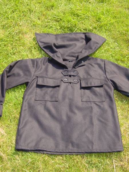 Wolltuchjuja / Krempelkapuze / Brusttaschen